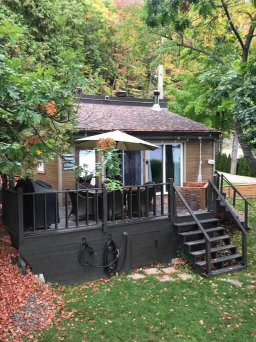 Om Chalet 2 Avec Spa Et Foyer Borde Du Fleuve Saint-Pierre-de-l'Ile-d'Orleans Exterior foto